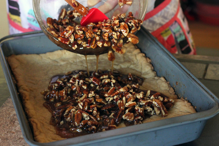 Gold Bars Pecan Pour Gold Bars Pecan Pour