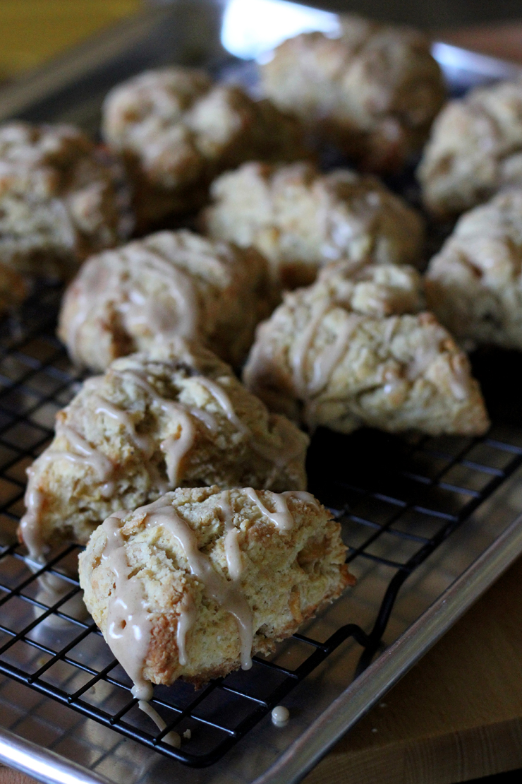 Apple Spice Scones Glazing Apple Spice Scones Glazing