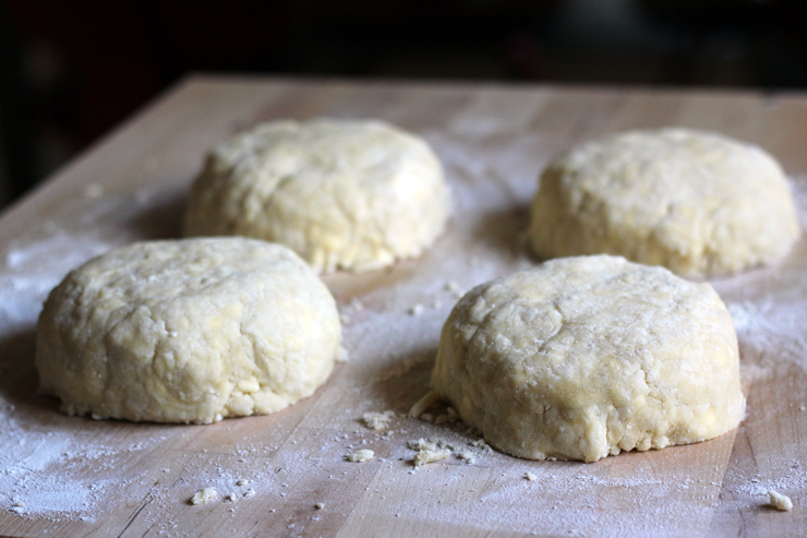 AppleCheddarHandpiesDoughDisks2 AppleCheddarHandpiesDoughDisks2