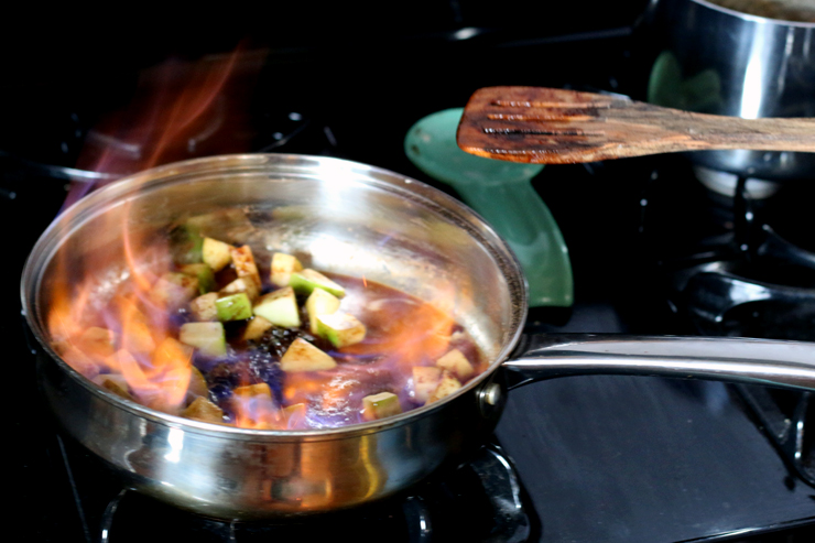 Apple Oatmeal Brûlée Fire Apple Oatmeal Brûlée Fire