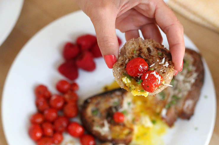 eggs on a raft handful eggs on a raft handful