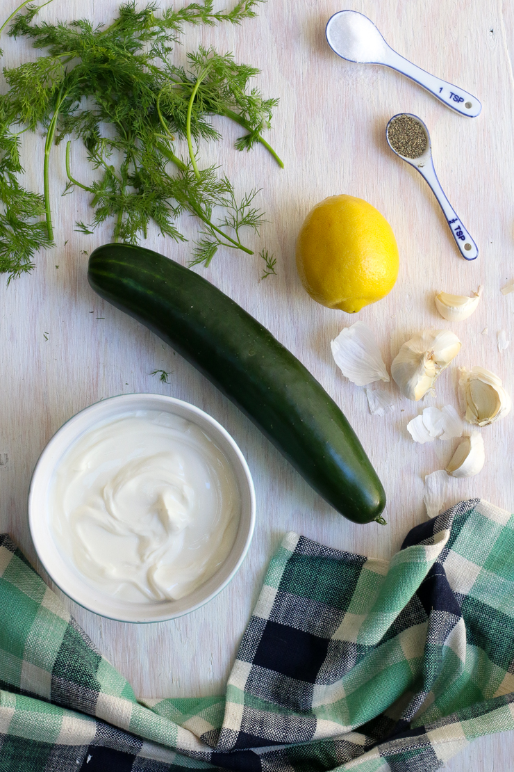tzatziki sauce ingredients