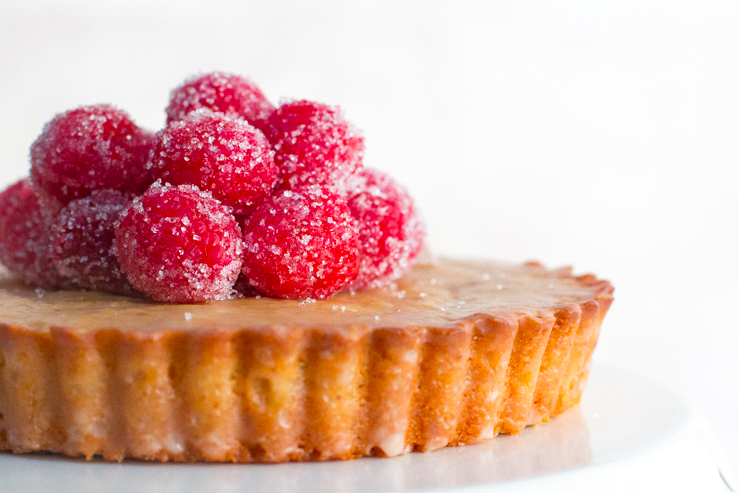 These sparkly, sugar sprinkled, raspberries and the almond financier cake go together like hugs and kisses.
