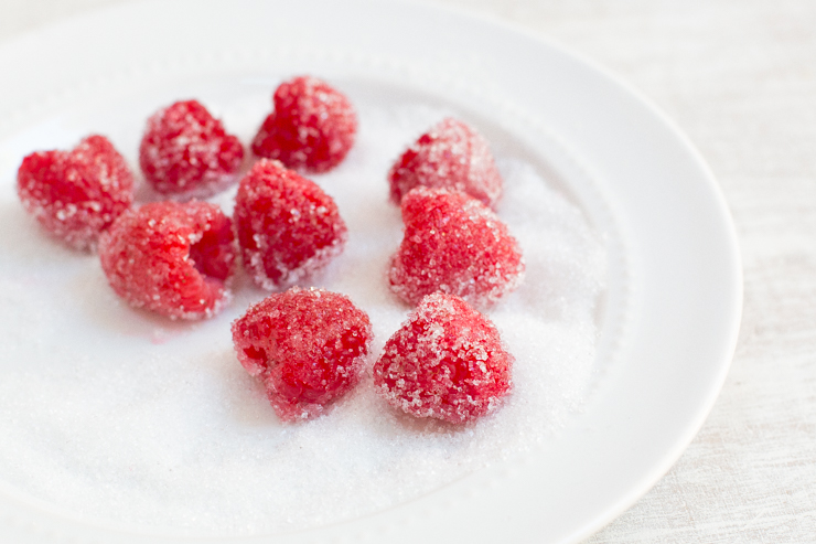 RaspberryFinancierCake-32