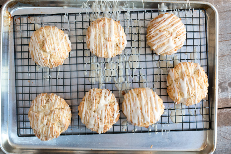 CoconutCreamScones-14