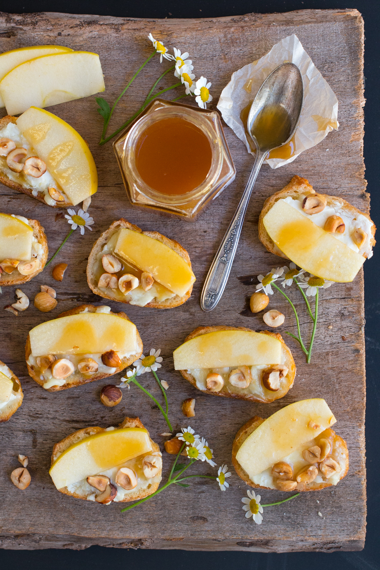 Goat Cheese Apple Hazelnut & Cajeta Crostini recipe Goat Cheese Apple Hazelnut & Cajeta Crostini recipe