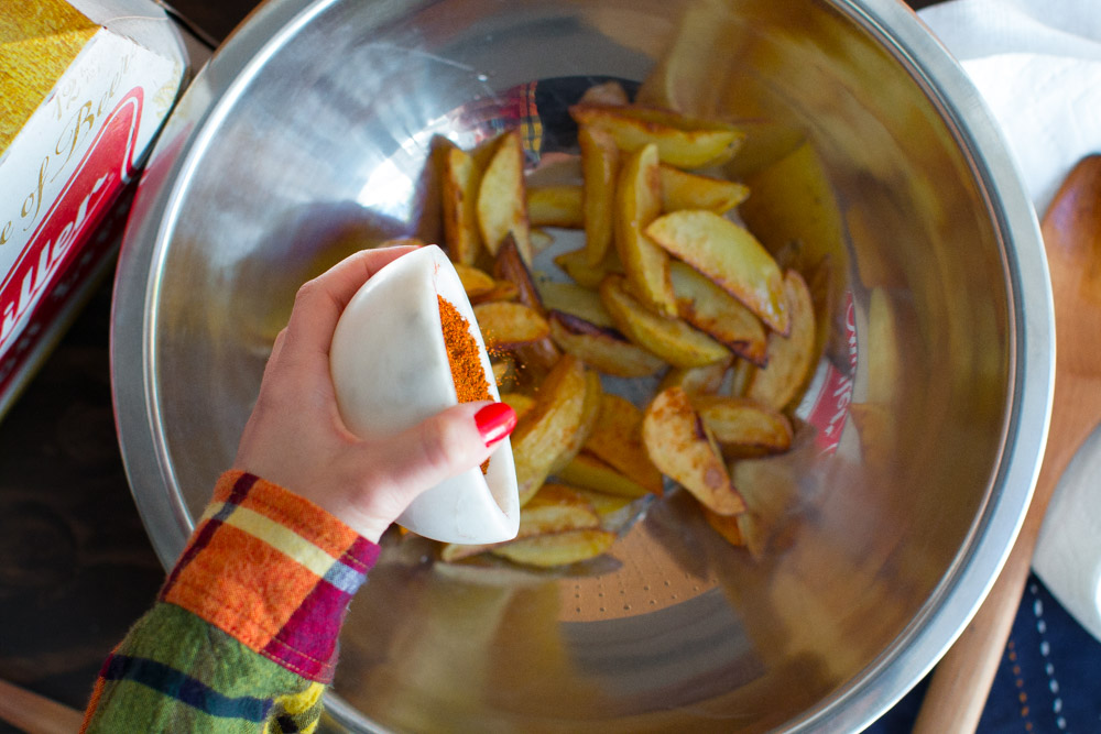 Seasoning Old Bay JoJos