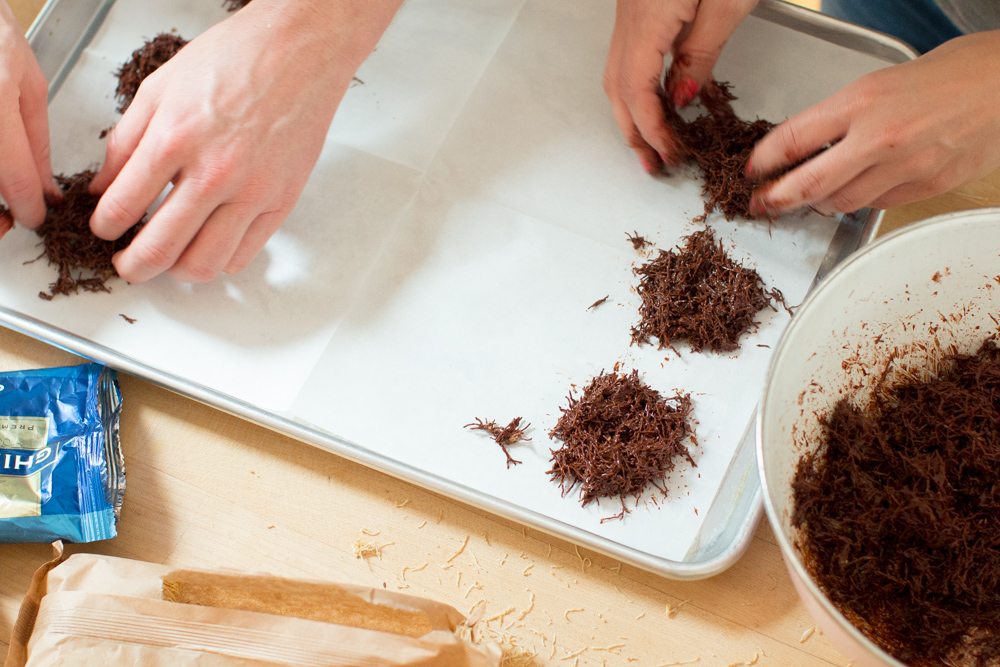 Shaping Chocolate Birds' Nests