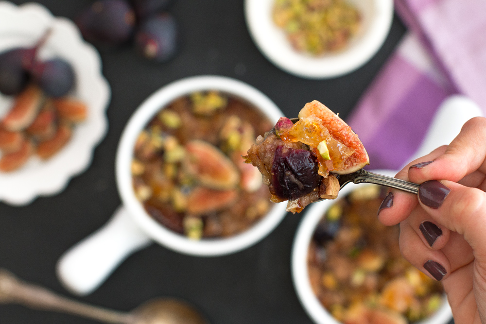 Fig Pistachio Oatmeal Brûlée bite