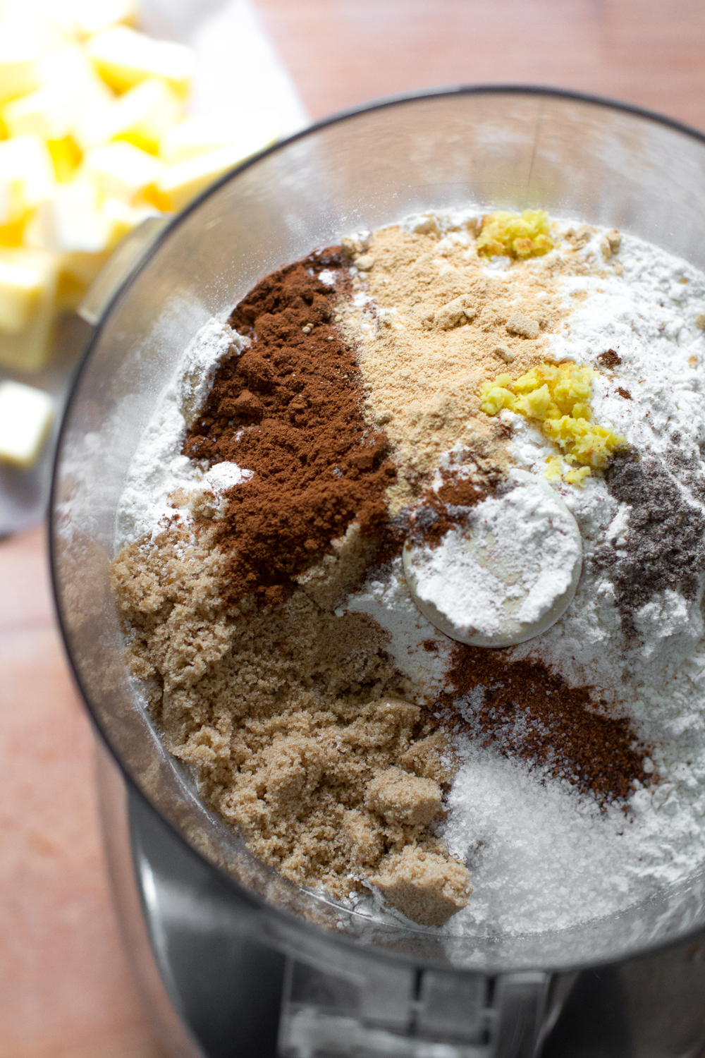 Things get really spiced up in this ginger molasses tart crust with fresh ginger, cinnamon, nutmeg and cardamom