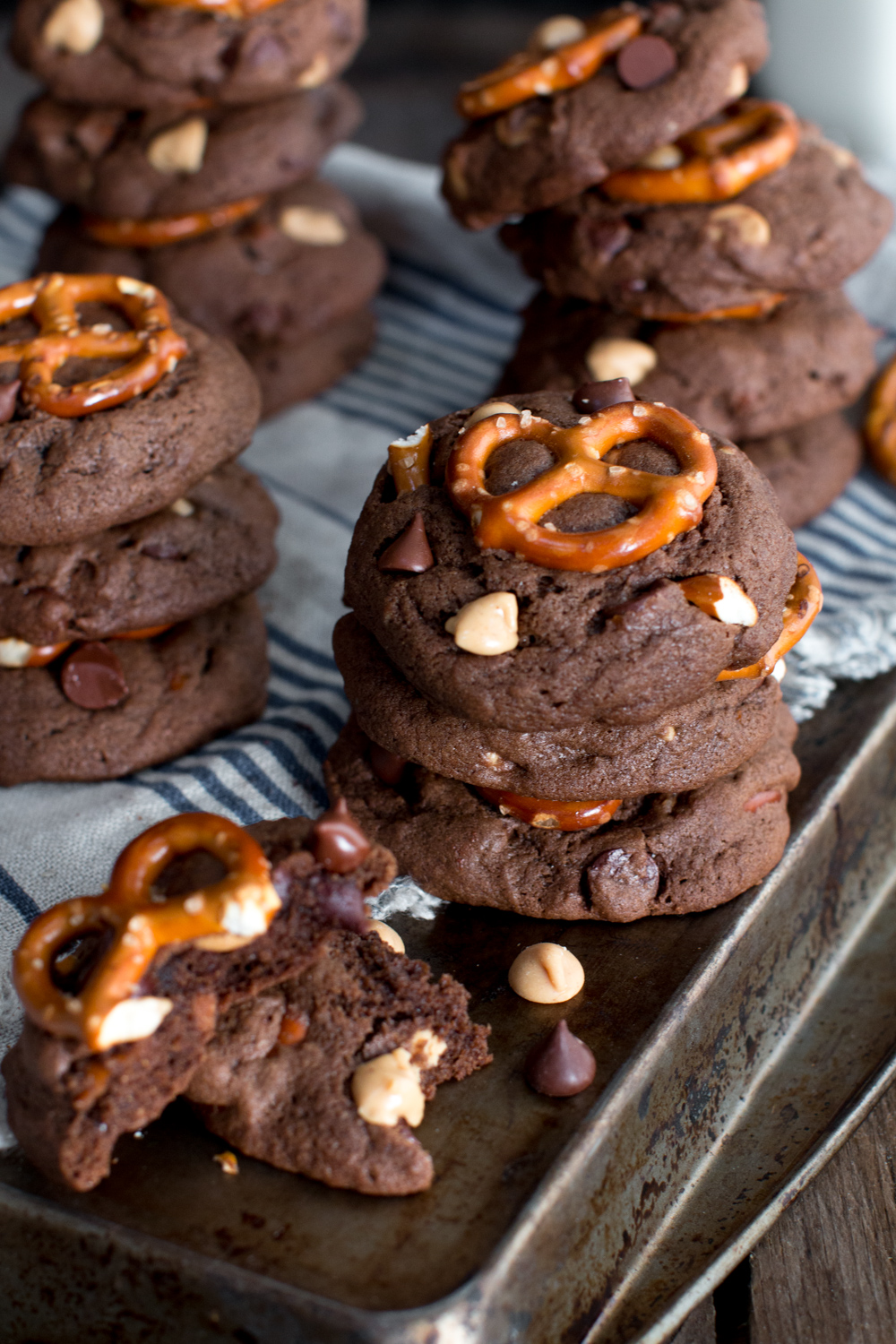 The full lineup of Pretzel Cookies.