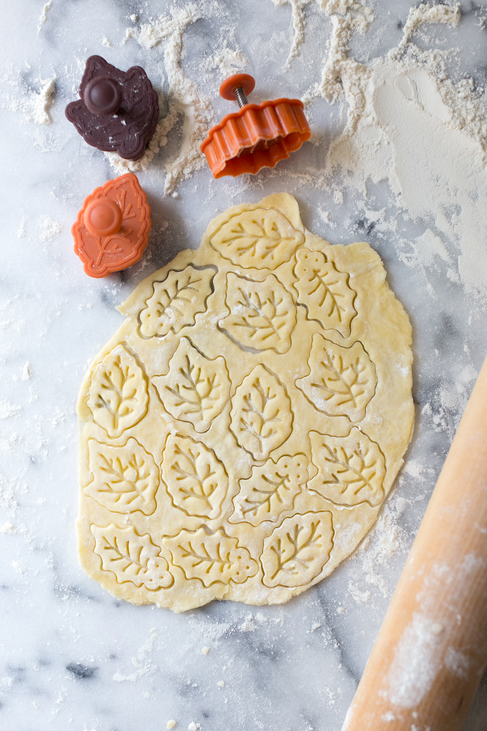 Cranberry Apple Brown Butter Crumble Pie dough leaves