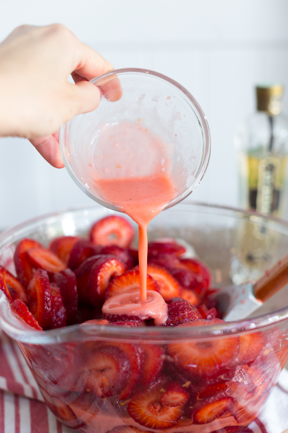 Tapioca starch for thickening Strawberry Pistachio Crisp