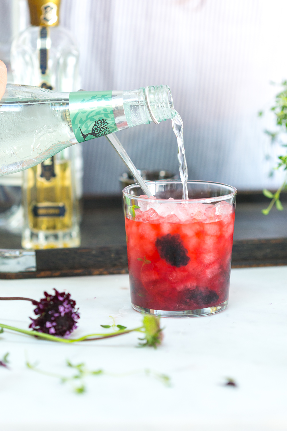 Blackberry Gin Smash - adding fizz