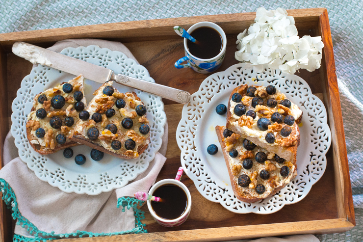 Blueberry Walnut Toast for 2