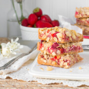 Strawberry Rhubarb & Ginger Crumble Bars