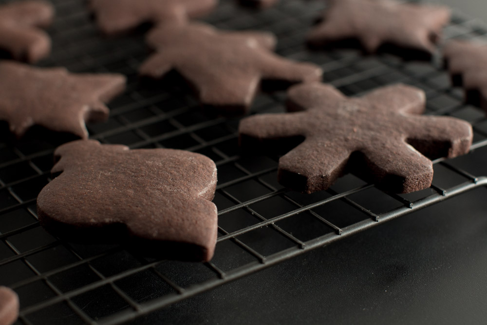 Peppermint Mocha Cookies cooling