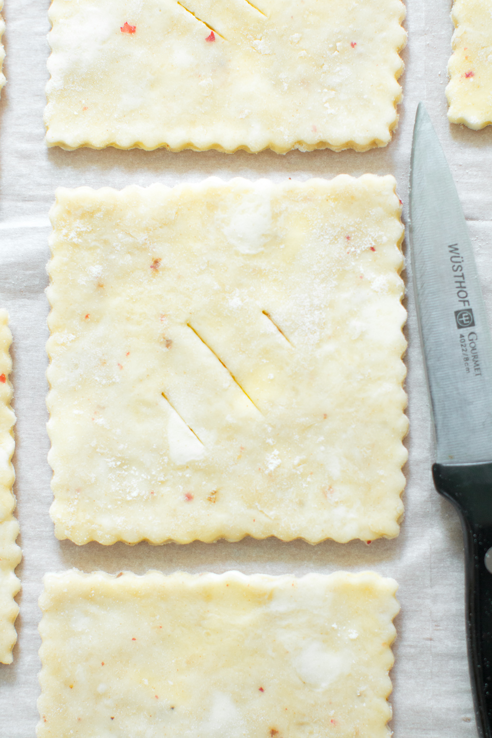 Strawberry Rhubarb Hand Pie venting
