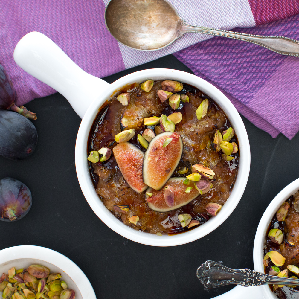 Fig Pistachio Oatmeal Brûlée.