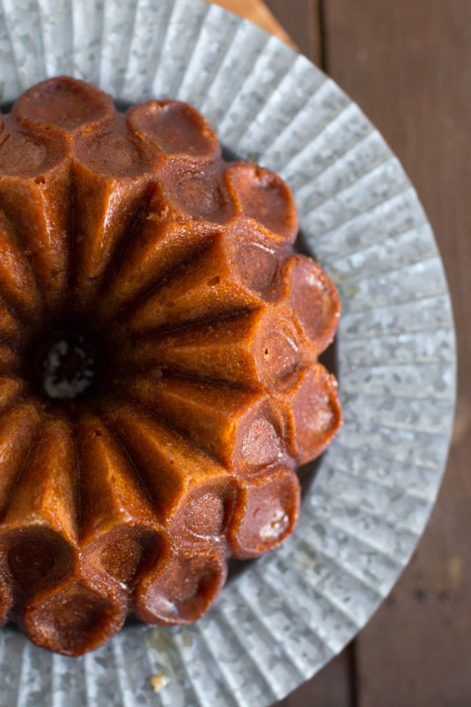 glazed bundt cake