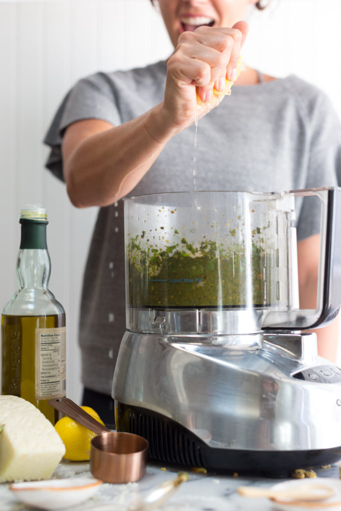 pistachio pesto sauce - add lemon