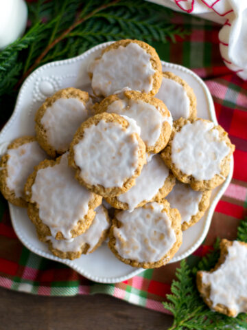 Chinese Five Spice Iced Oatmeal Cookies by Baking The Goods.