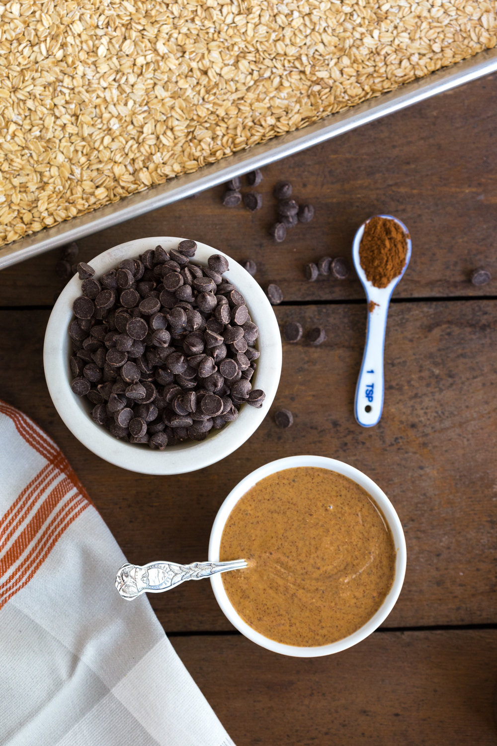 Almond Butter Oatmeal Chocolate Chip Cookies ingredients