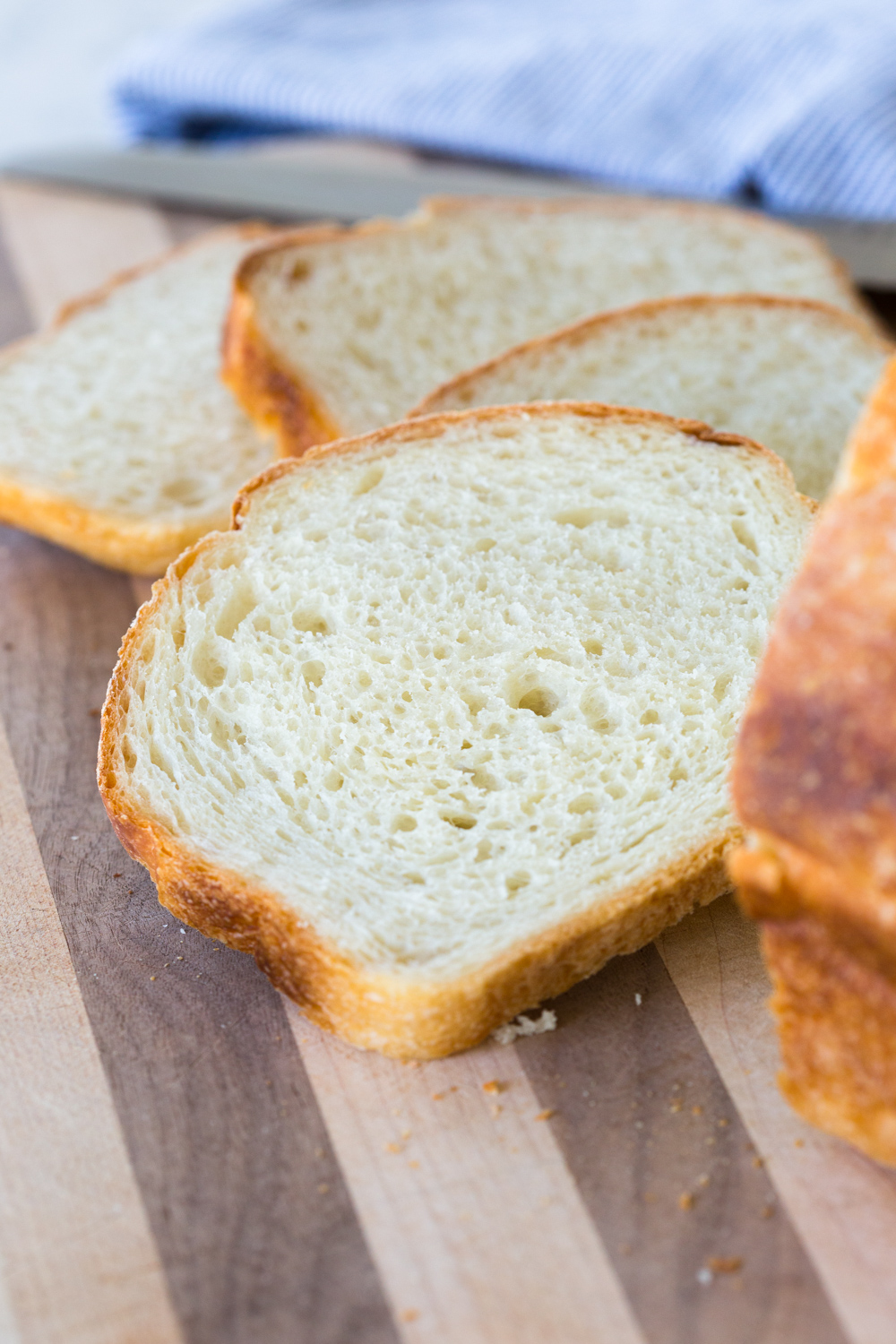 Best Basic White Bread slices