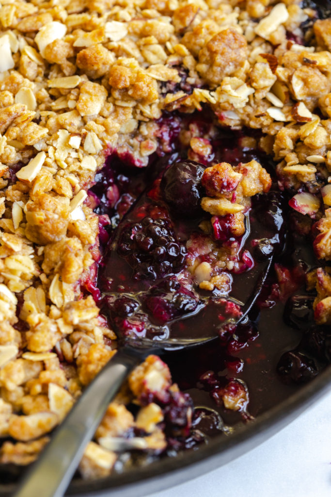Can I get a scoop of Mixed Berry Oat Almond Crisp?