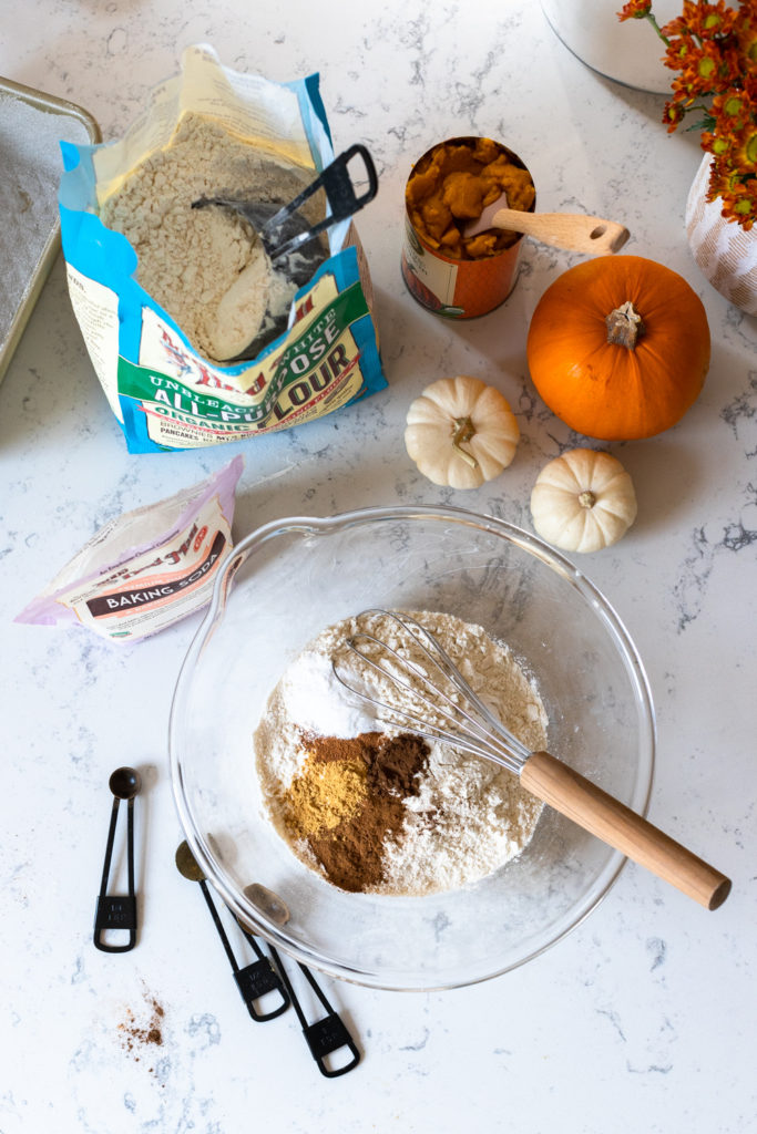 Pumpkin Spice Bread ingredients