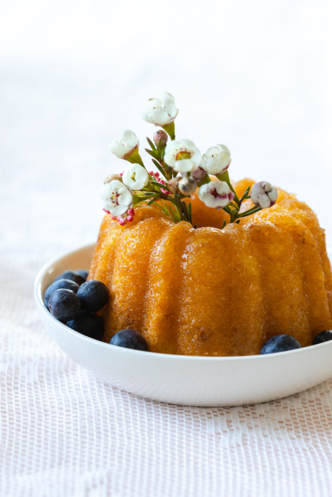 itty bitty bundt cake