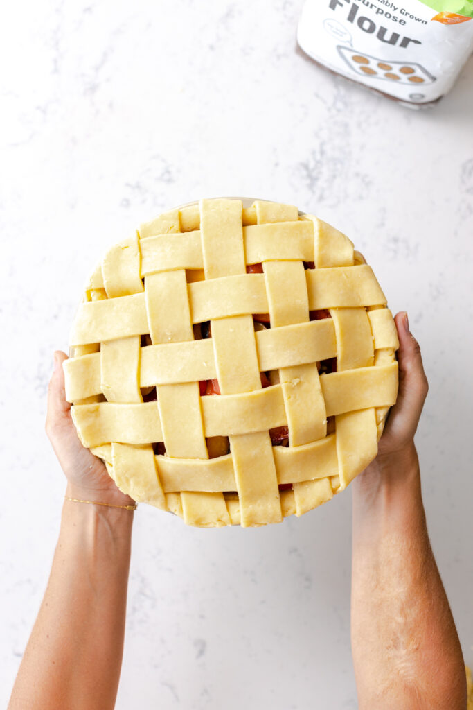 pie top weave step 15