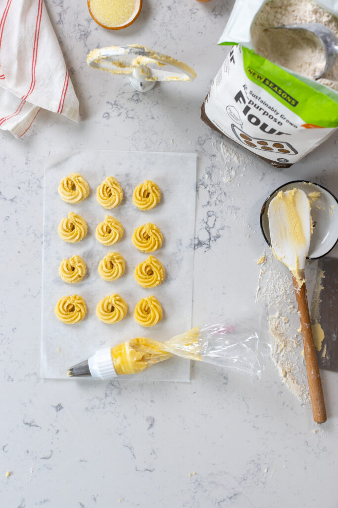 Holiday Butter Cookie Rings