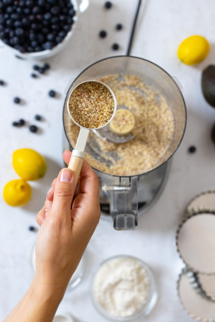 Ground almonds for almond tart shell