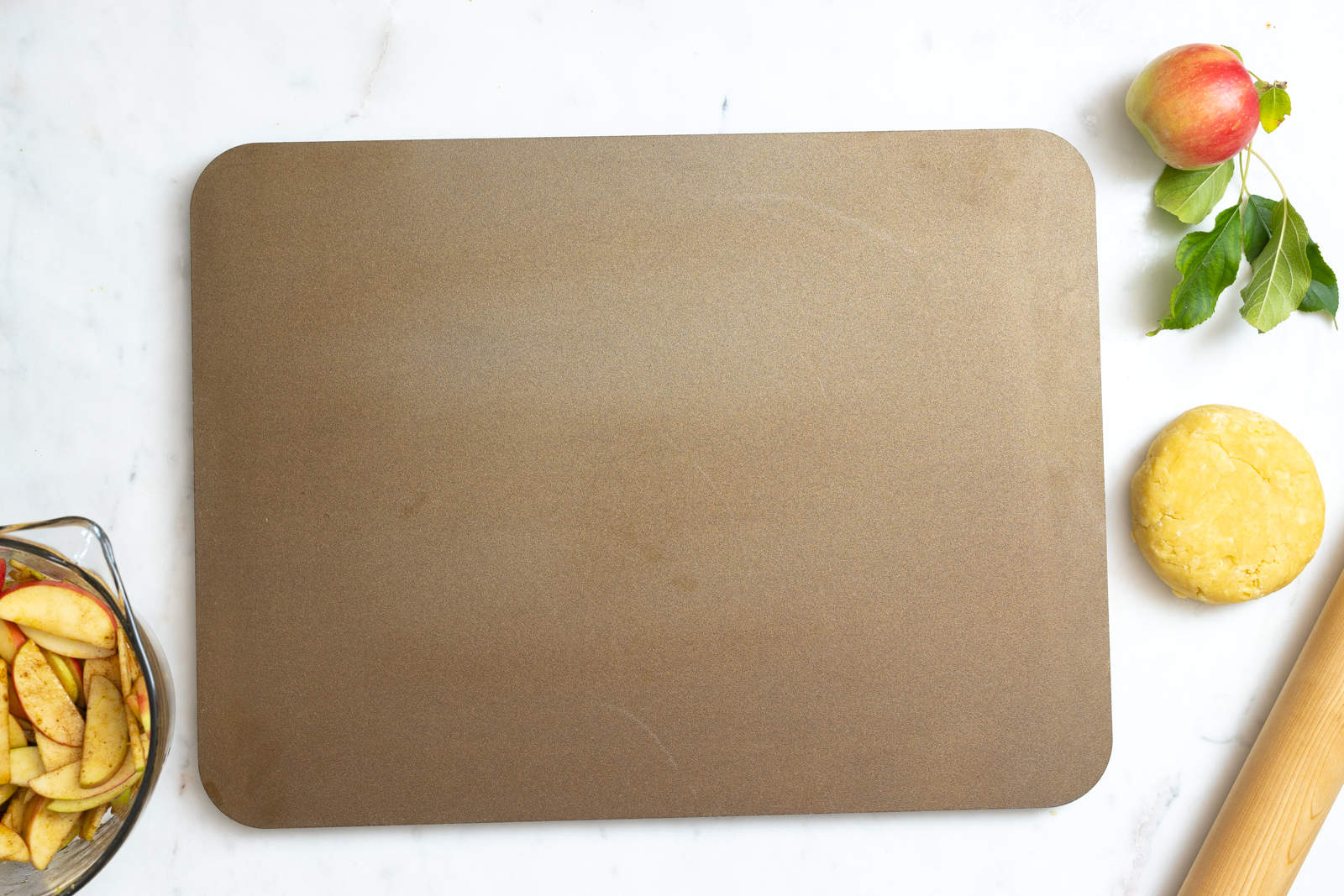 Baking Steel for baking pizza, galettes & pies