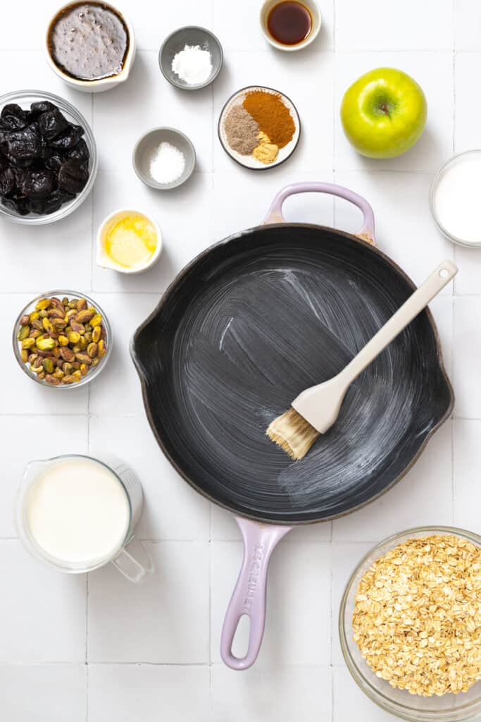greased skillet for baked oats