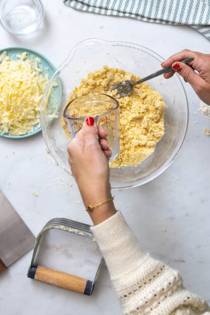 hydrating pie dough with vodka