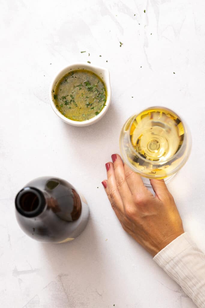 White wine an garlic butter