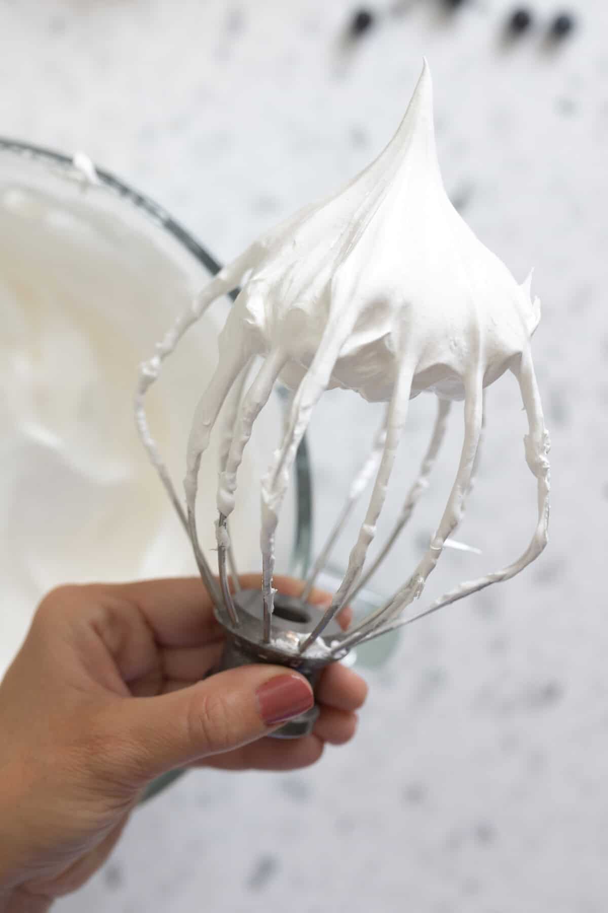 stiff meringue peaks