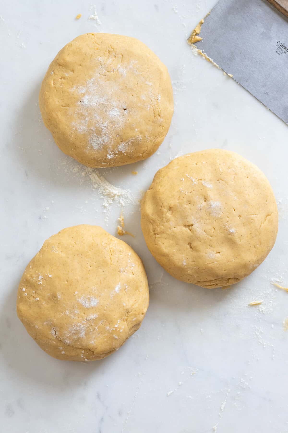 Gather the cookie dough into disks