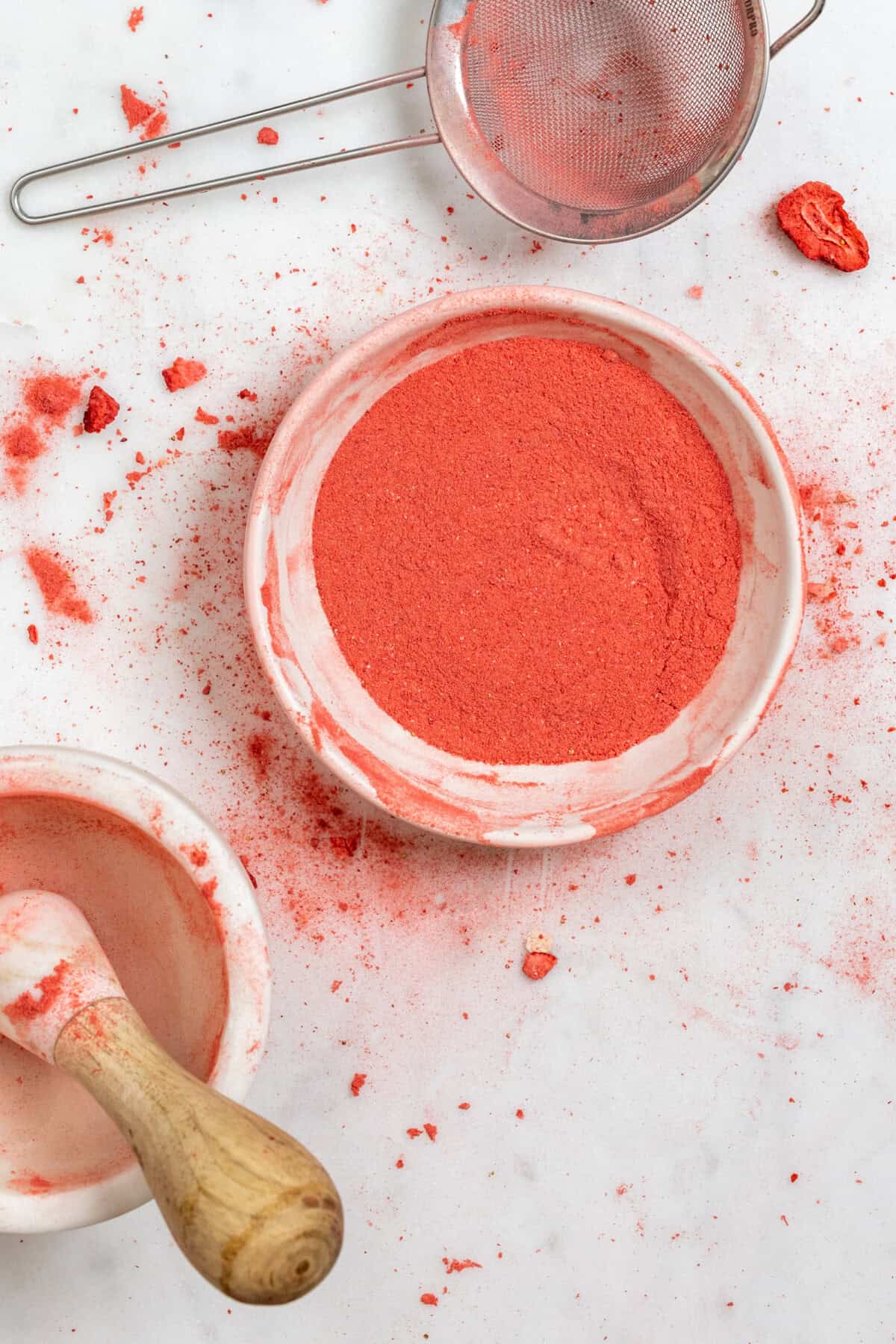freeze dried strawberry powder