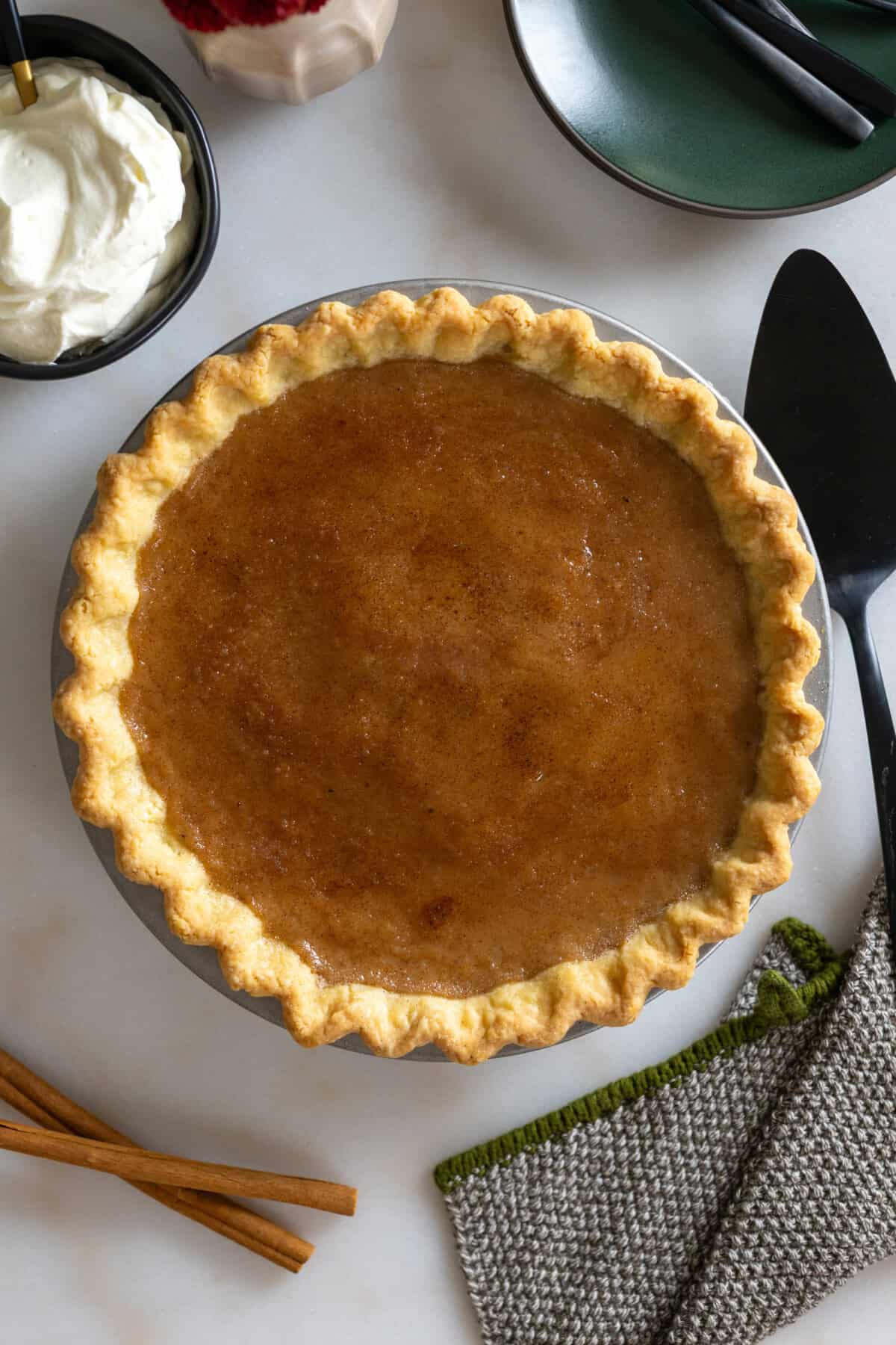 Hot Buttered Rum Sugar Cream Pie