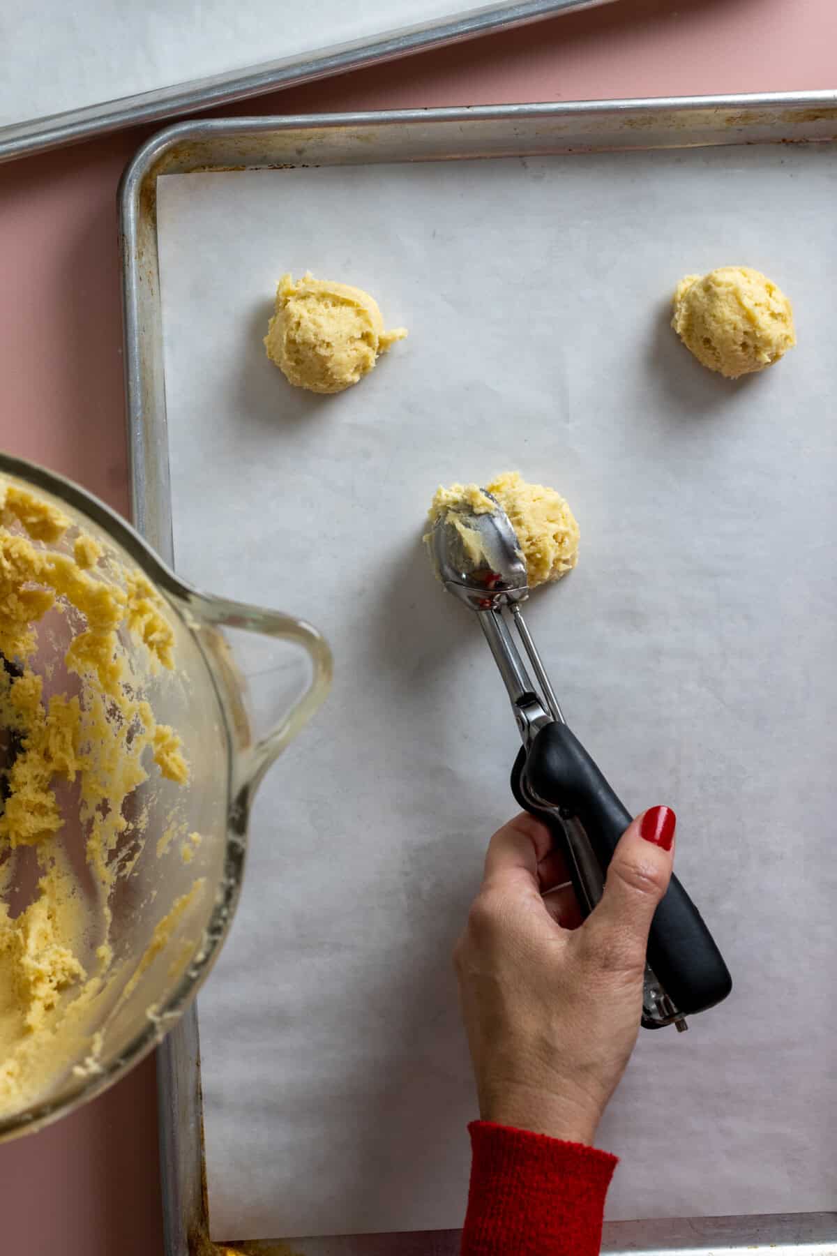 Scoop cookie dough balls with 1.5 TB medium cookie scoop